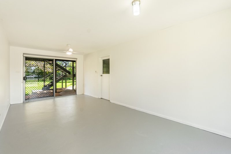 Photo - 20 Yamba Road, Yamba NSW 2464 - Image 9