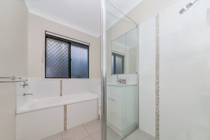 Photo - 20 Yanooa Court, Bushland Beach QLD 4818 - Image 6