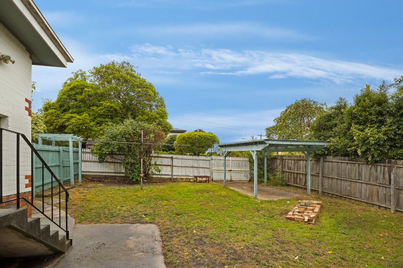 Photo - 20 Yonga Road, Balwyn VIC 3103 - Image 8