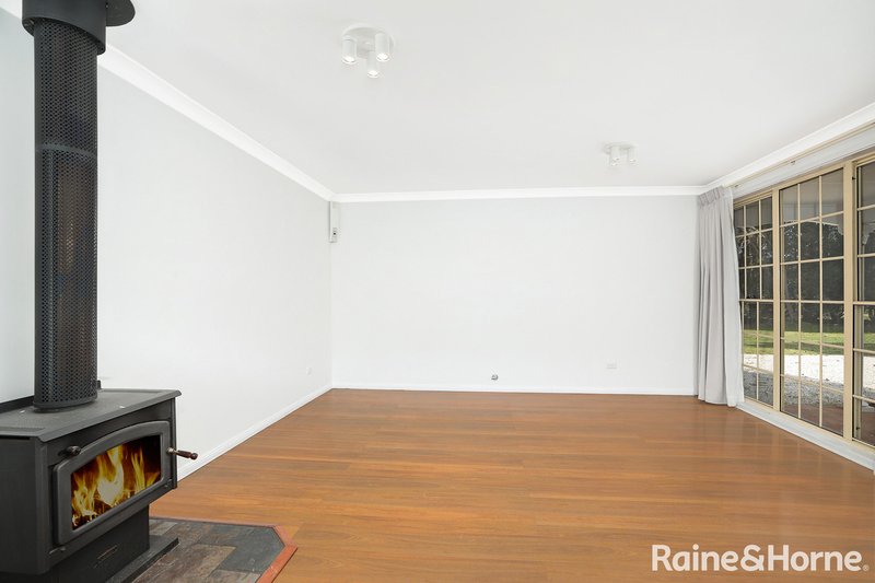 Photo - 20 Young Road, Moss Vale NSW 2577 - Image 4