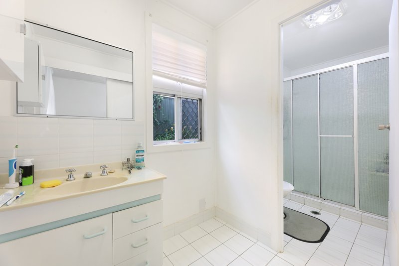 Photo - 200 & 200a Queen Street, Southport QLD 4215 - Image 6