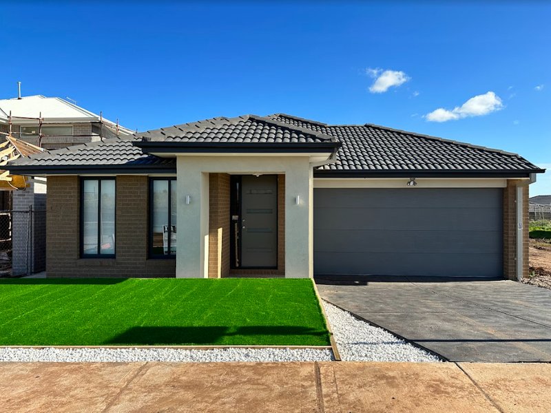 200 Altezze Drive, Truganina VIC 3029