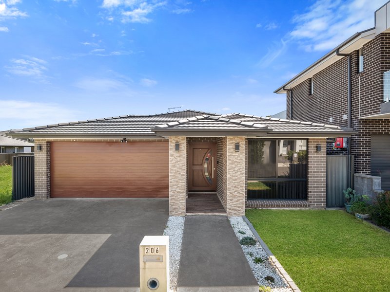 200 Crystal Palace Way, Leppington NSW 2179