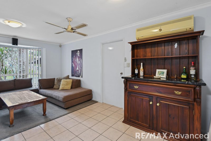 Photo - 200 Endeavour Drive, Banksia Beach QLD 4507 - Image 3