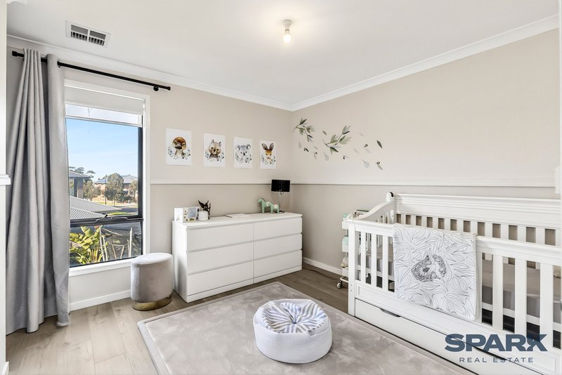 Photo - 200 Frontier Avenue, Aintree VIC 3336 - Image 11