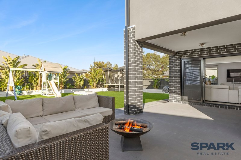 Photo - 200 Frontier Avenue, Aintree VIC 3336 - Image 13