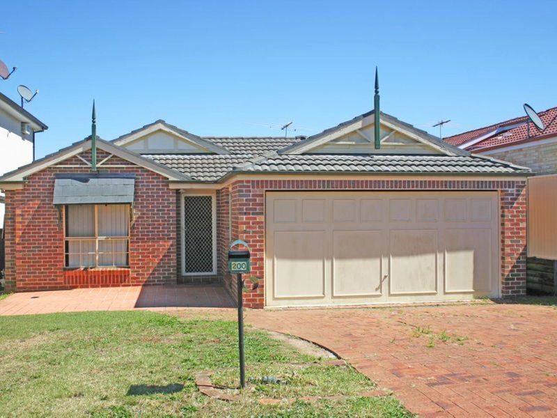 200 Leacocks Lane, Casula NSW 2170