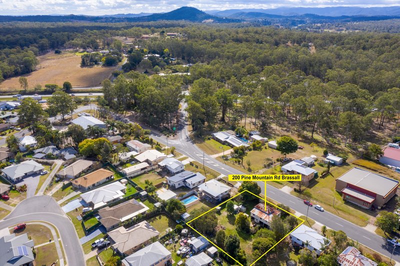 Photo - 200 Pine Mountain Road, Brassall QLD 4305 - Image 7