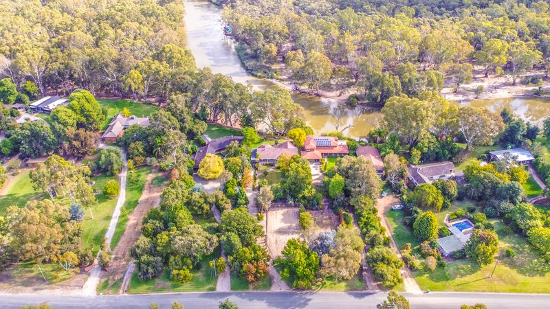 Photo - 200 River Street, Deniliquin NSW 2710 - Image 2