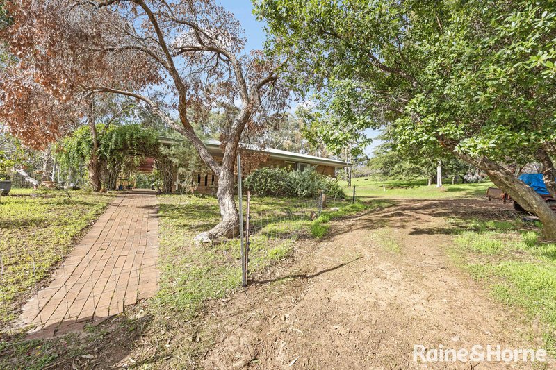 Photo - 200 Warburton Road, Crooked Brook WA 6236 - Image 2