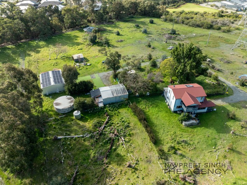 Photo - 200 Woolcoot Road, Wellard WA 6170 - Image 16