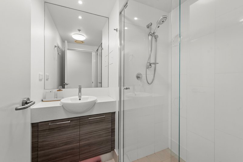 Photo - 20002/8 Hercules Street, Hamilton QLD 4007 - Image 9