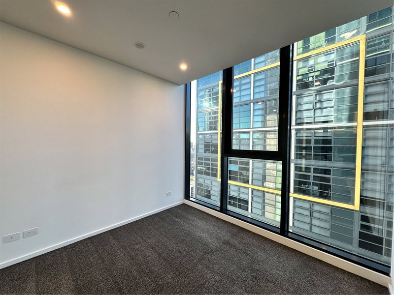 Photo - 2001/560 Lonsdale Street, Melbourne VIC 3000 - Image 3
