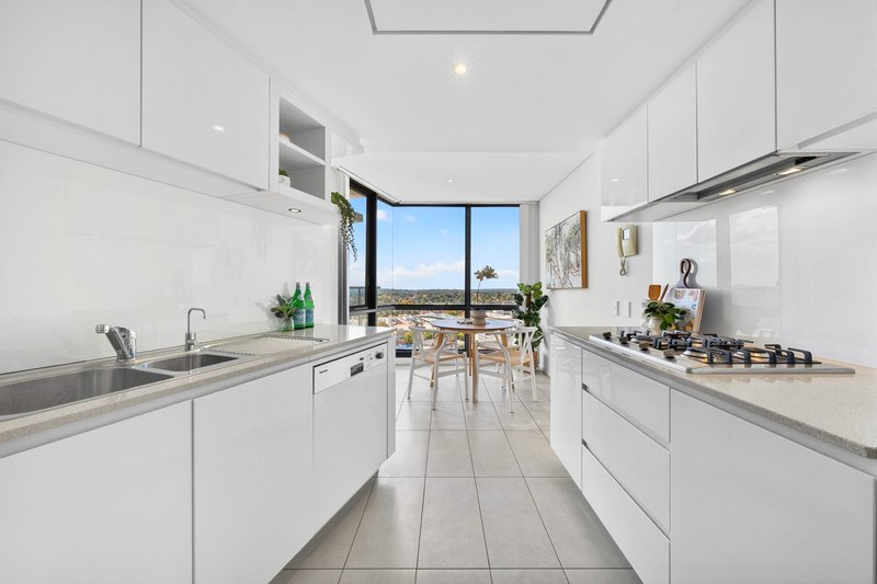 Photo - 2002/1 Cambridge Lane, Chatswood NSW 2067 - Image 5