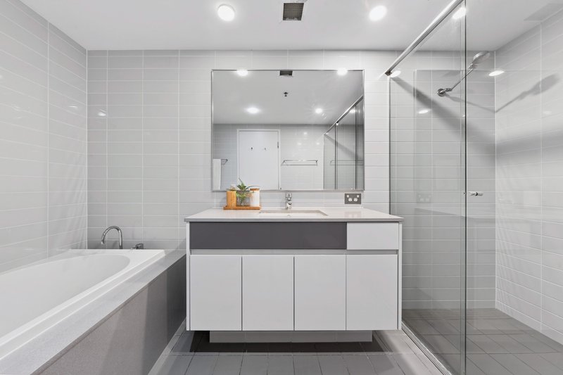 Photo - 2002/1 Cambridge Lane, Chatswood NSW 2067 - Image 10