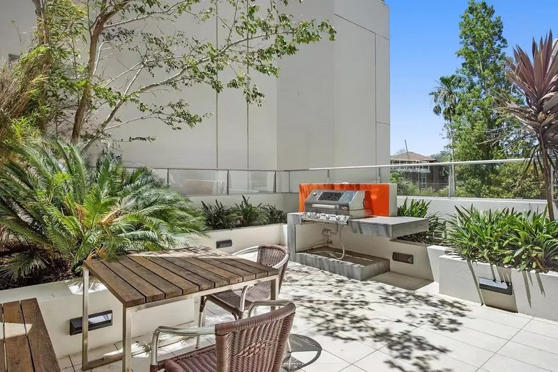 Photo - 2002/1 Cambridge Lane, Chatswood NSW 2067 - Image 12