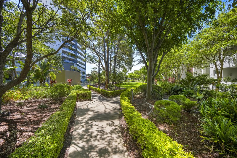 Photo - 2002/1 Cambridge Lane, Chatswood NSW 2067 - Image 15