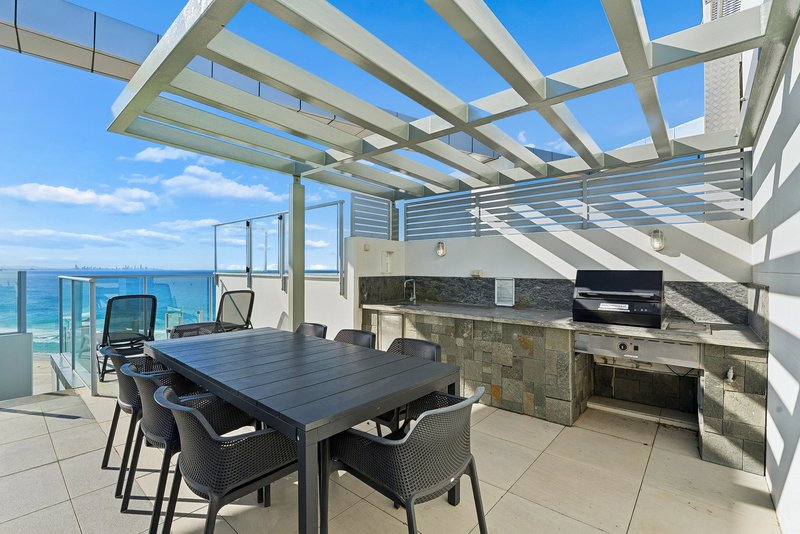 Photo - 2002/110 Marine Parade, Coolangatta QLD 4225 - Image 31