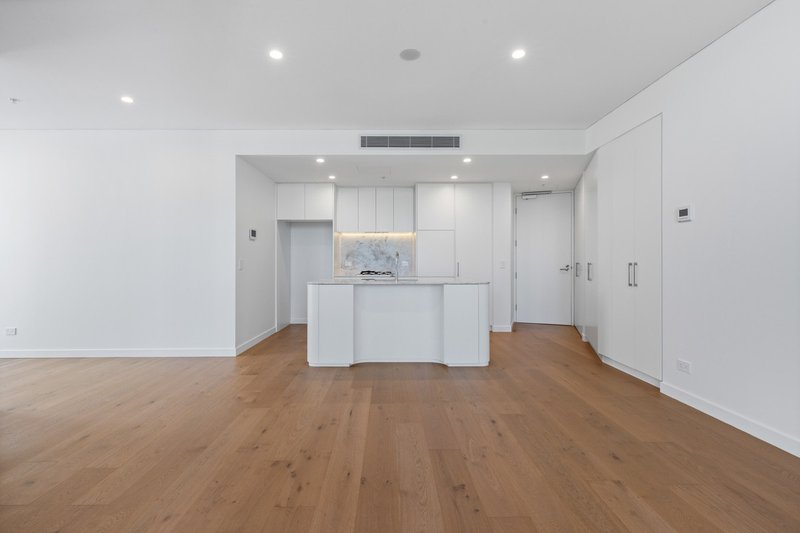 Photo - 2004/33 Terry Road, Rouse Hill NSW 2155 - Image 1