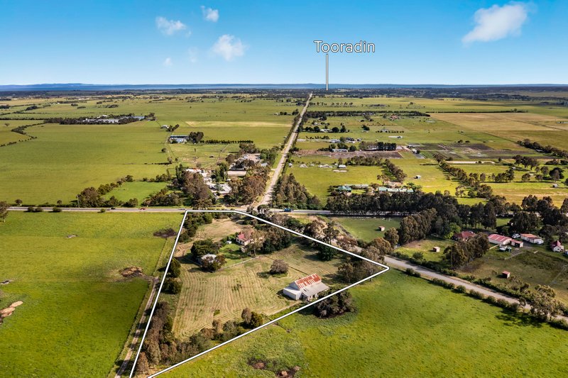 Photo - 2005 Pound Road, Cardinia VIC 3978 - Image 15