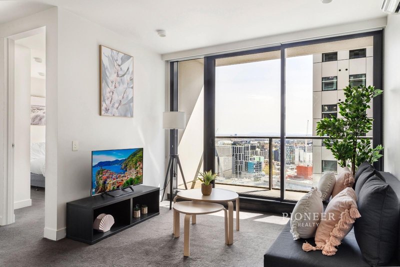 Photo - 2006/33 Mackenzie Street, Melbourne VIC 3000 - Image 2