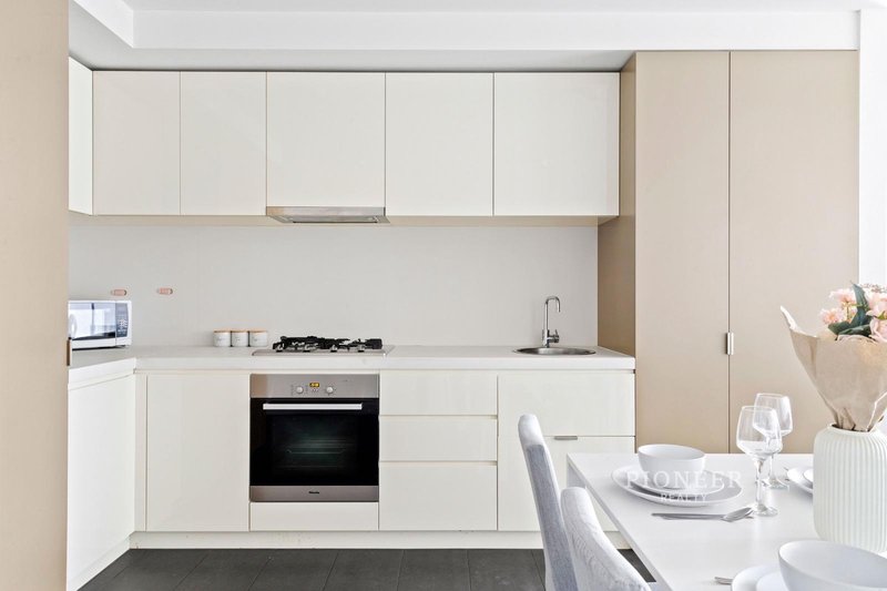 Photo - 2006/33 Mackenzie Street, Melbourne VIC 3000 - Image 3