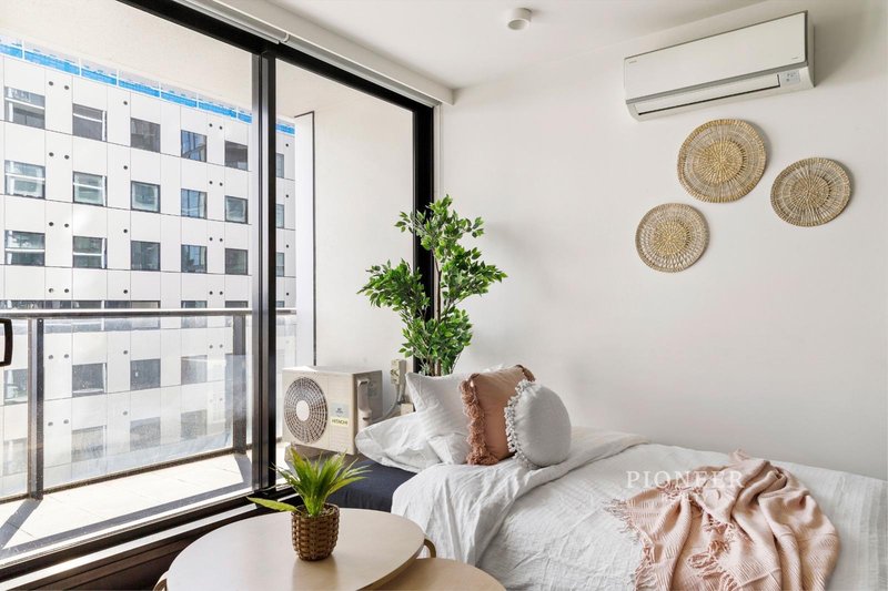 Photo - 2006/33 Mackenzie Street, Melbourne VIC 3000 - Image 6