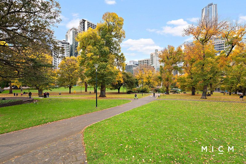 Photo - 2009/181 Abeckett Street, Melbourne VIC 3000 - Image 12