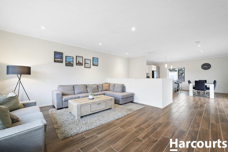 Photo - 20/1-3 Stawell Street, Werribee VIC 3030 - Image 3