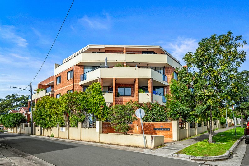 20/1-5 Kitchener Avenue, Regents Park NSW 2143
