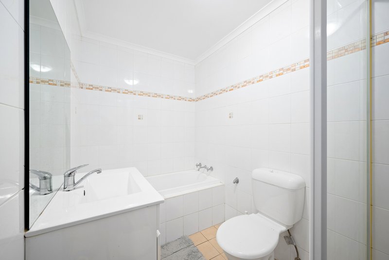 Photo - 20/1-5 Kitchener Avenue, Regents Park NSW 2143 - Image 6