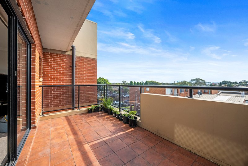 Photo - 20/1-5 Kitchener Avenue, Regents Park NSW 2143 - Image 10