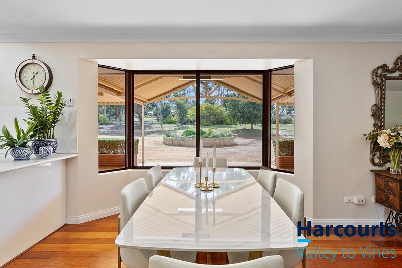 Photo - 201 Ayrshire Loop, Lower Chittering WA 6084 - Image 11