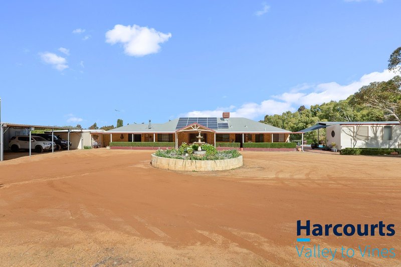Photo - 201 Ayrshire Loop, Lower Chittering WA 6084 - Image 33