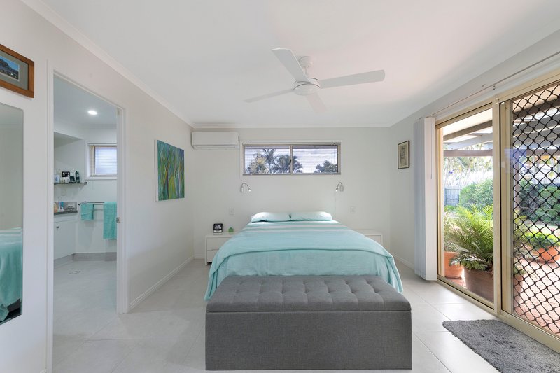 Photo - 201 Barolin Esplanade, Coral Cove QLD 4670 - Image 14