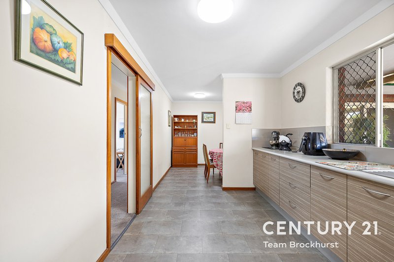 Photo - 201 Corinthian Road East , Riverton WA 6148 - Image 10