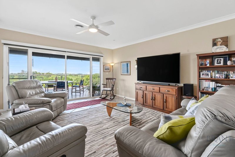 Photo - 201 Flaxton Drive, Mapleton QLD 4560 - Image 5