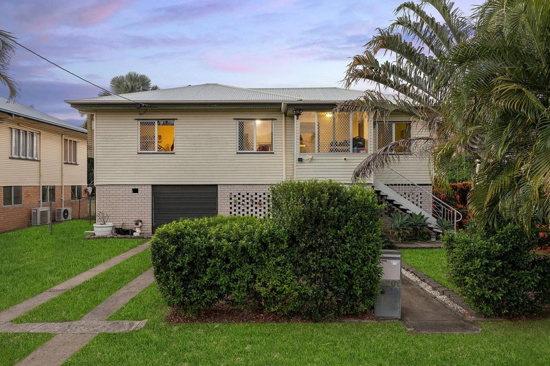 Photo - 201 Stamford Street, Berserker QLD 4701 - Image 1