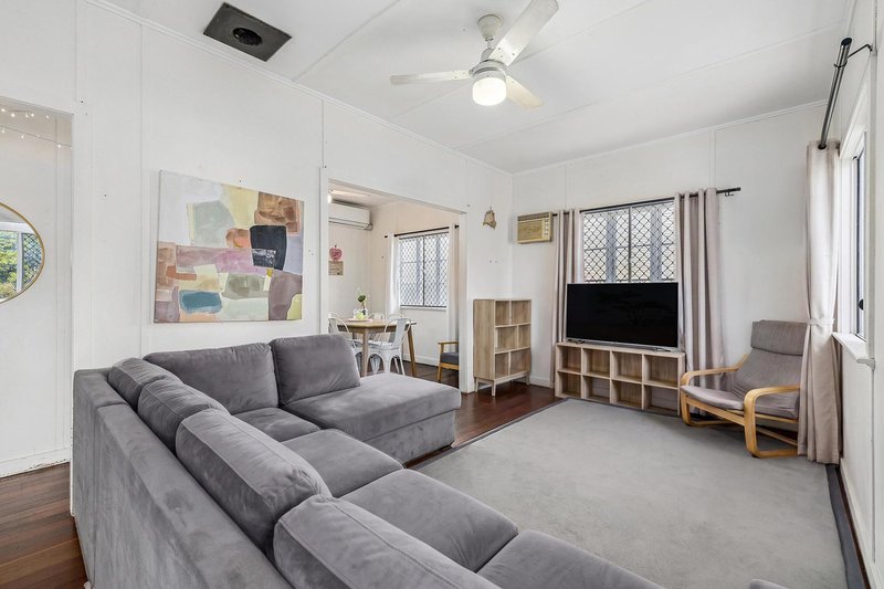 Photo - 201 Stamford Street, Berserker QLD 4701 - Image 3