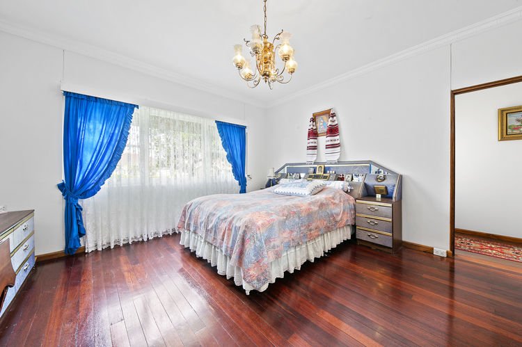 Photo - 201 Woodville Road, Merrylands NSW 2160 - Image 5