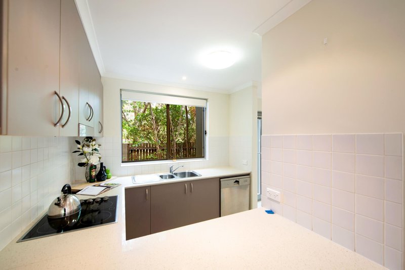 Photo - 20/10 Coolac Place, Braddon ACT 2612 - Image 5