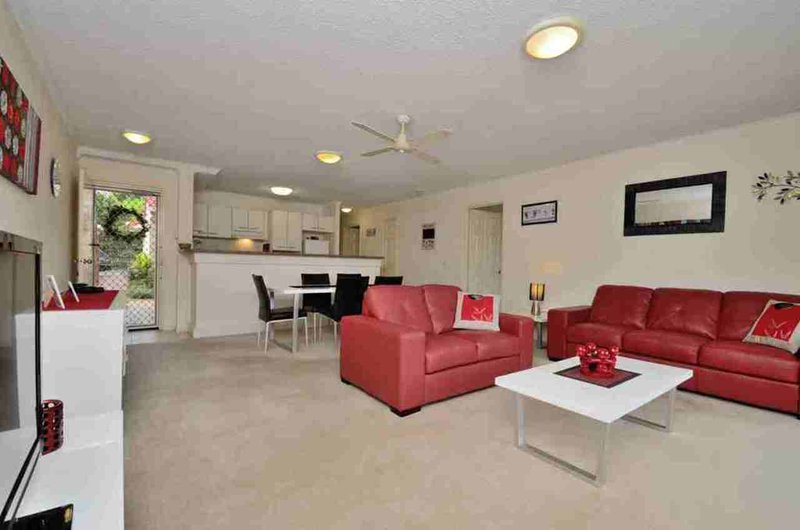 Photo - 20/10 Price Lane, Buderim QLD 4556 - Image 2