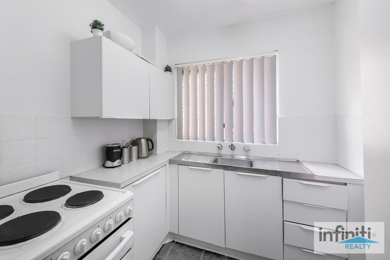 Photo - 20/11 Forbes Street, Liverpool NSW 2170 - Image 2