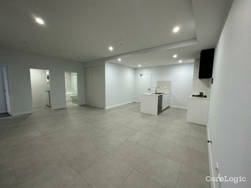 Photo - 201/10-14 Gordon Street, Blacktown NSW 2148 - Image 2