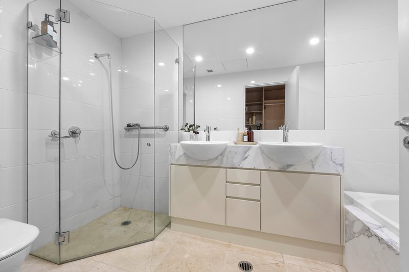 Photo - 201/10 Ada Avenue, Wahroonga NSW 2076 - Image 16