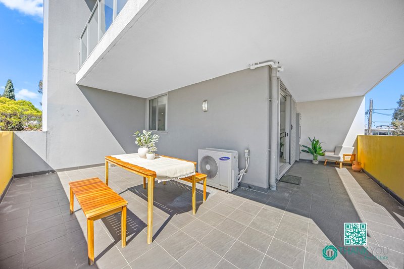 Photo - 201/12 Fourth Avenue, Blacktown NSW 2148 - Image 6