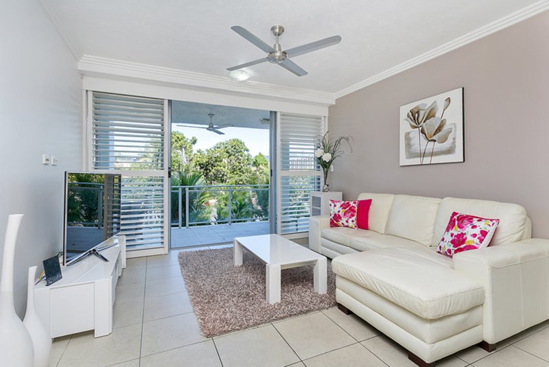 Photo - 201/125-129 Esplanade Street, Cairns City QLD 4870 - Image 4