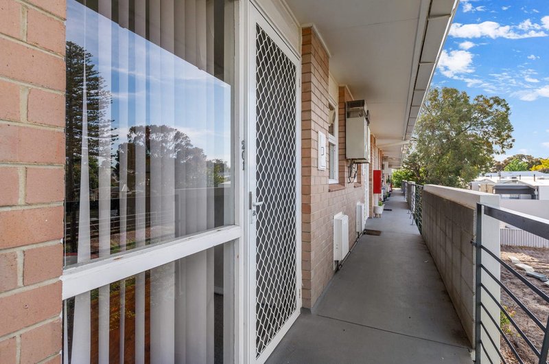 Photo - 201/14 Mcnamara Way, Cottesloe WA 6011 - Image 8