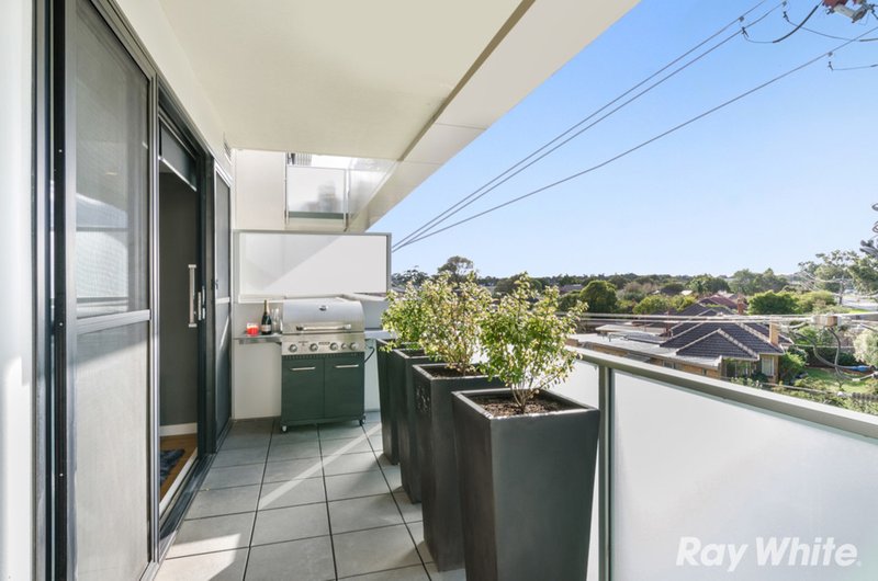 Photo - 201/146 Collins Street, Mentone VIC 3194 - Image 6