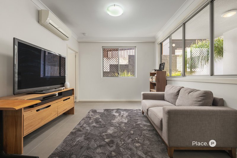 Photo - 201/148 Victoria Park Road, Kelvin Grove QLD 4059 - Image 3